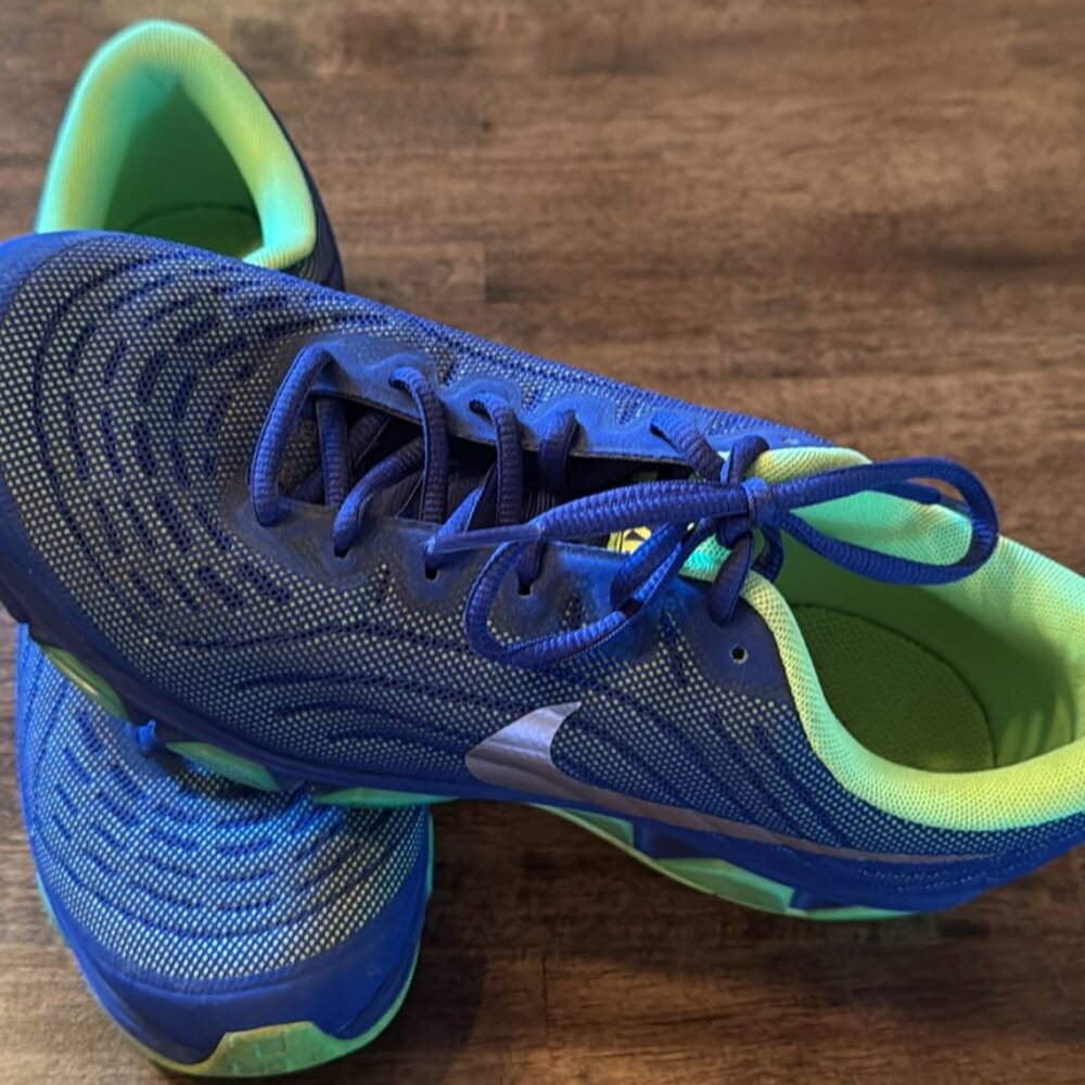 Nike Maxair Tailwind Size 7.5/9.5 Blue and Green Running Shoes